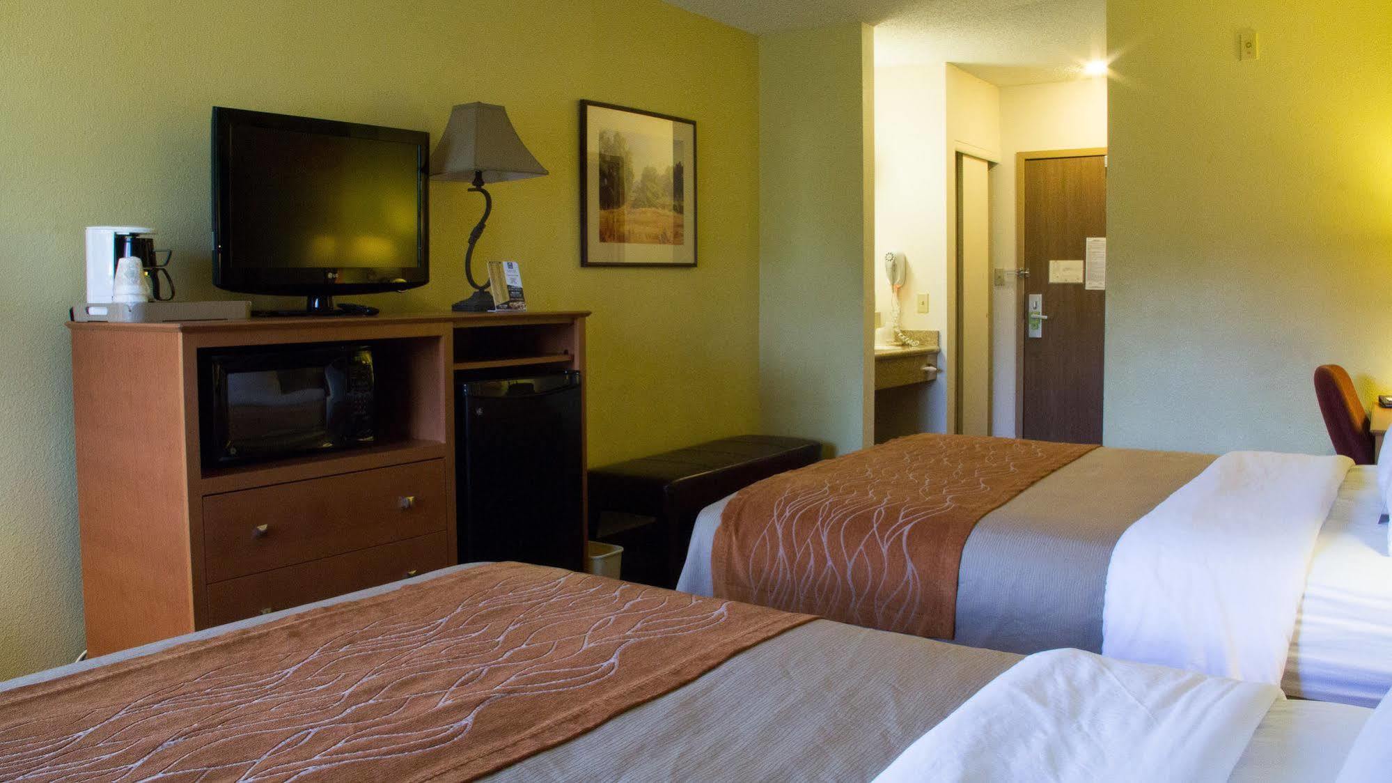 Inn Comfort I-17 & I-40