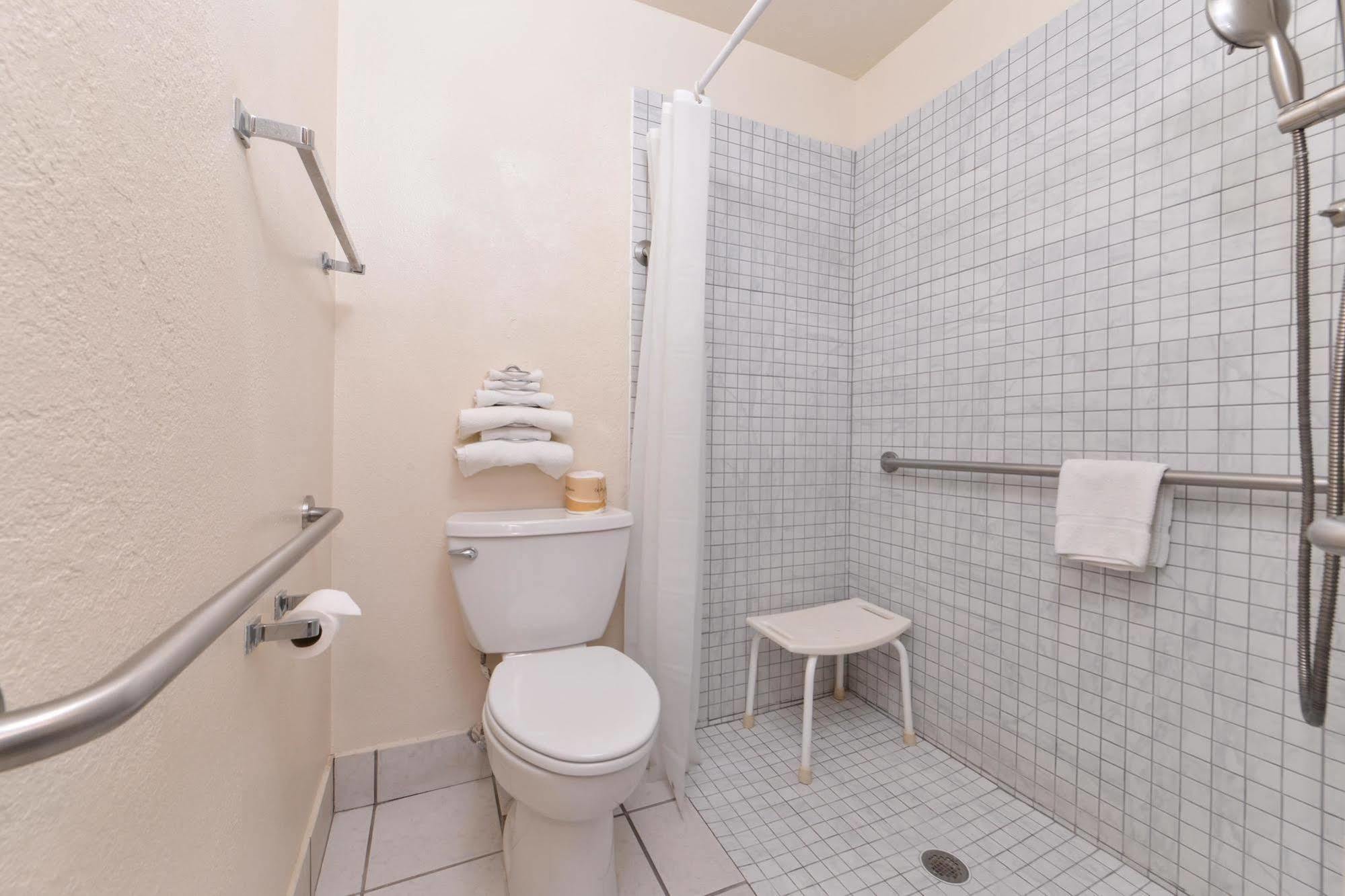 Americas Best Value And Motel
