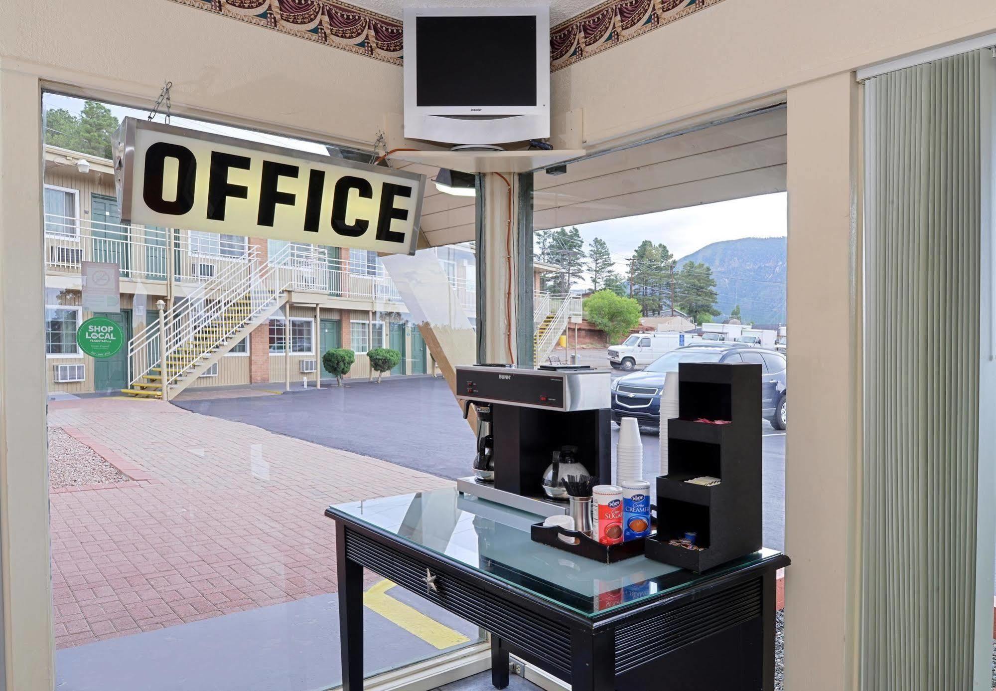 Motel Americas Best Value And Flagstaff