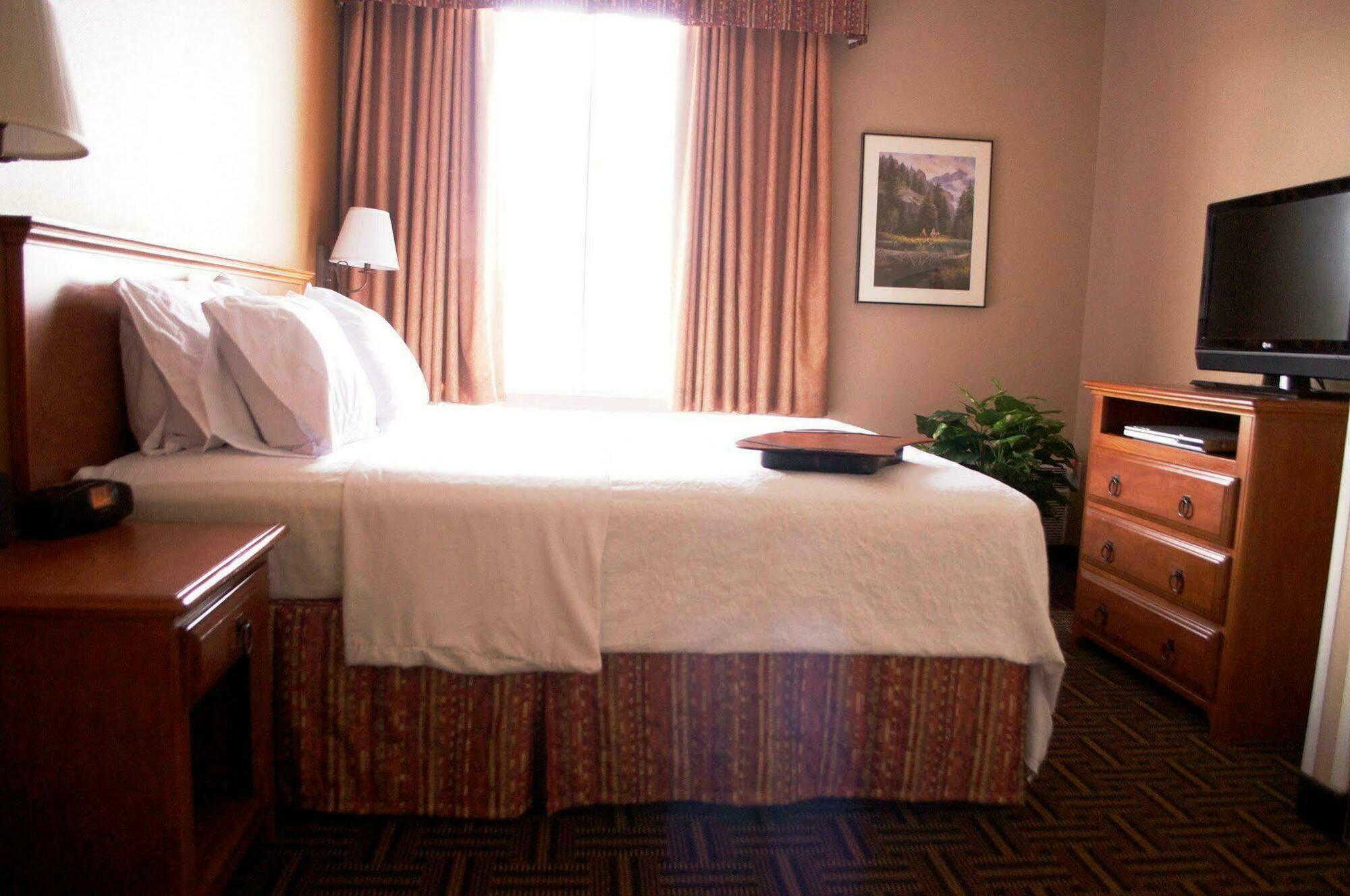 Hampton & - West Hotel 3*