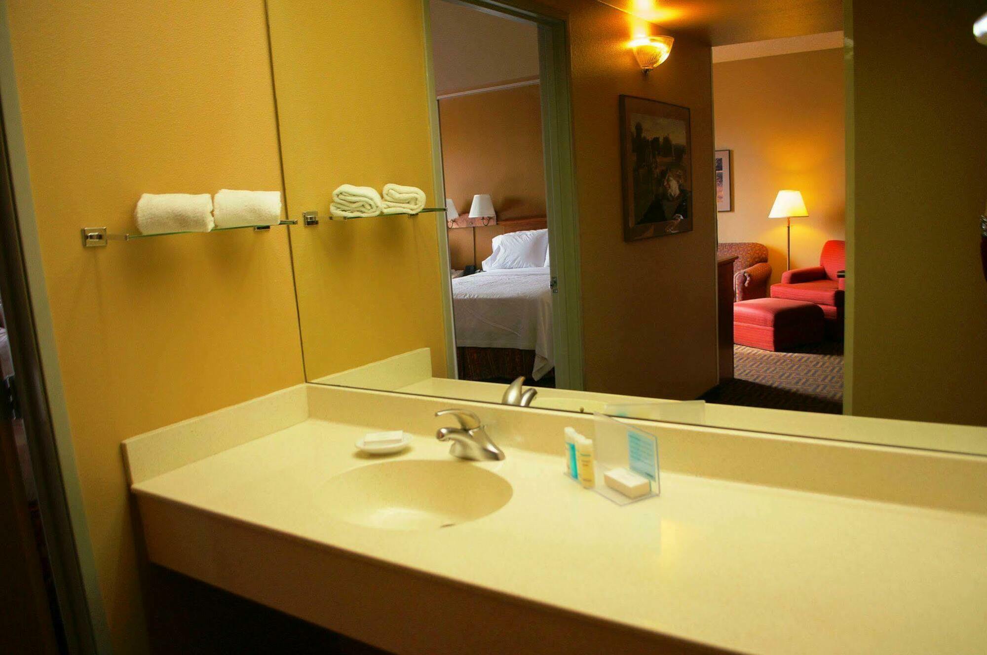 Hampton & - West Hotel Flagstaff