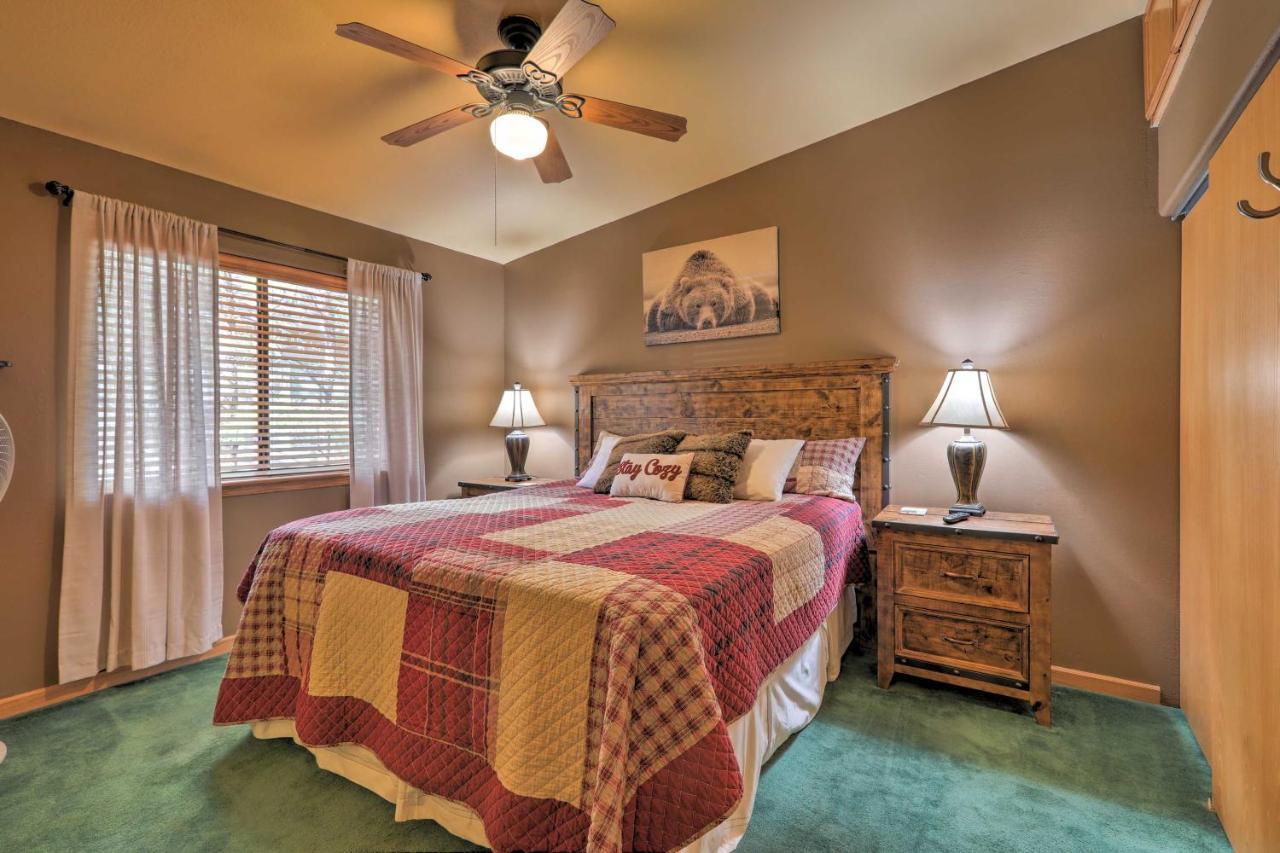 Rustic With Deck About 4 Mi To Old Town Flagstaff! Holiday home *