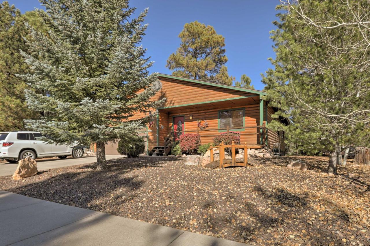 Rustic With Deck About 4 Mi To Old Town Flagstaff!