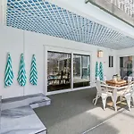 Newly Built Home Heated Pool Freshly Renovated