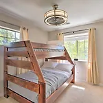 Modern Flagstaff Home With Bbq Walk Downtown!