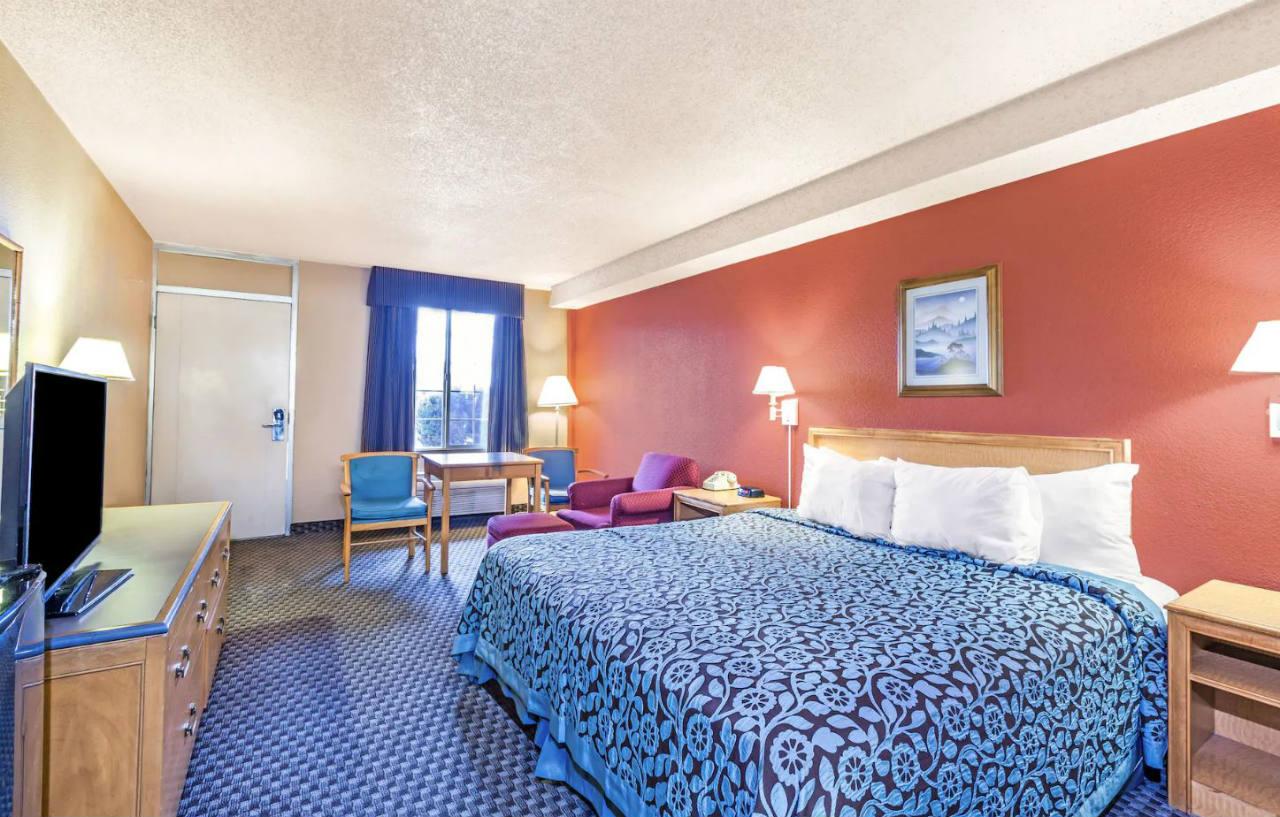 Hotel Days By Wyndham Near Downtown/nau On Route 66 Flagstaff