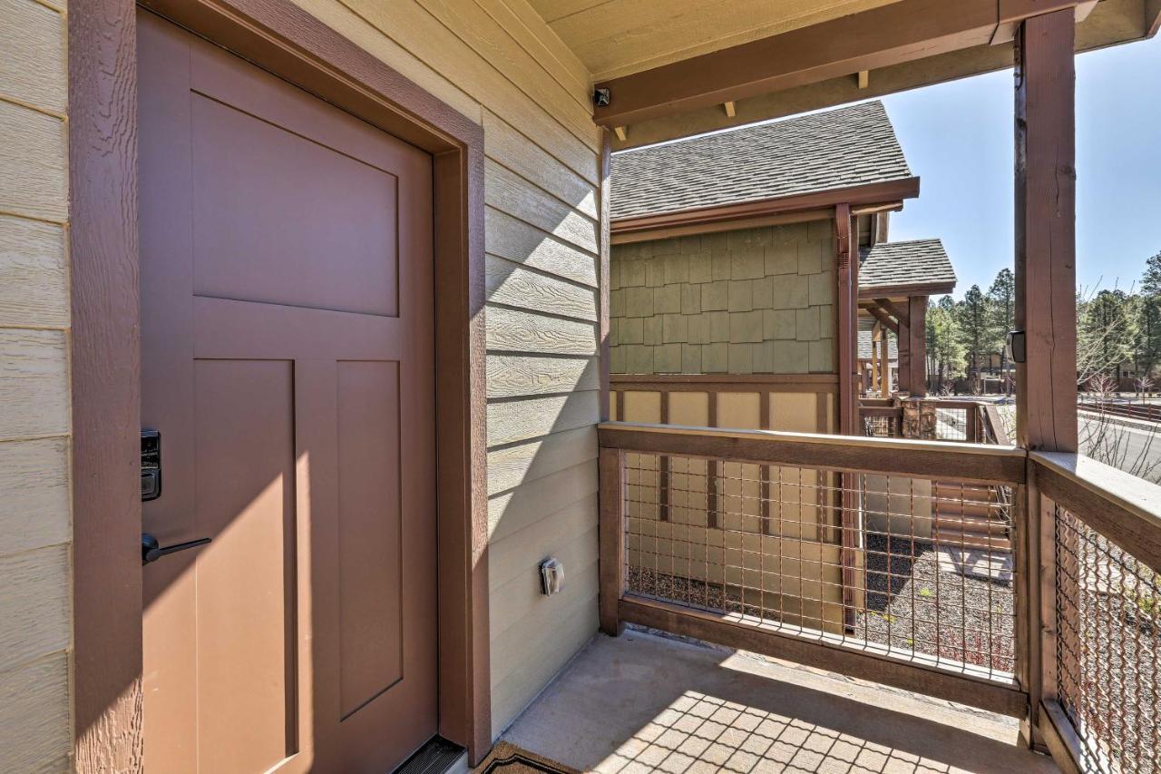 Modern Home, 4 Mi To Downtown! Holiday home