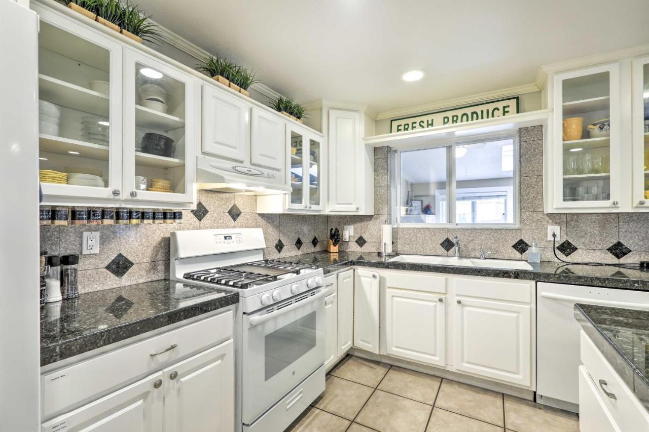 Expansive Family Retreat With Media Room! * Flagstaff