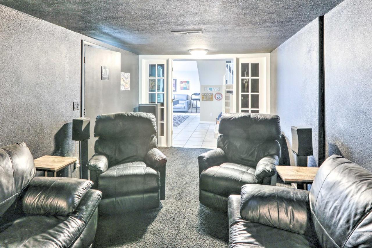 Expansive Family Retreat With Media Room! *