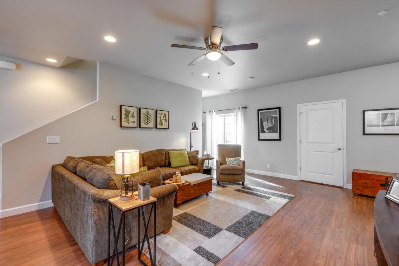 Spacious Retreat Less Than 3 Mi To Downtown Flagstaff! Holiday home