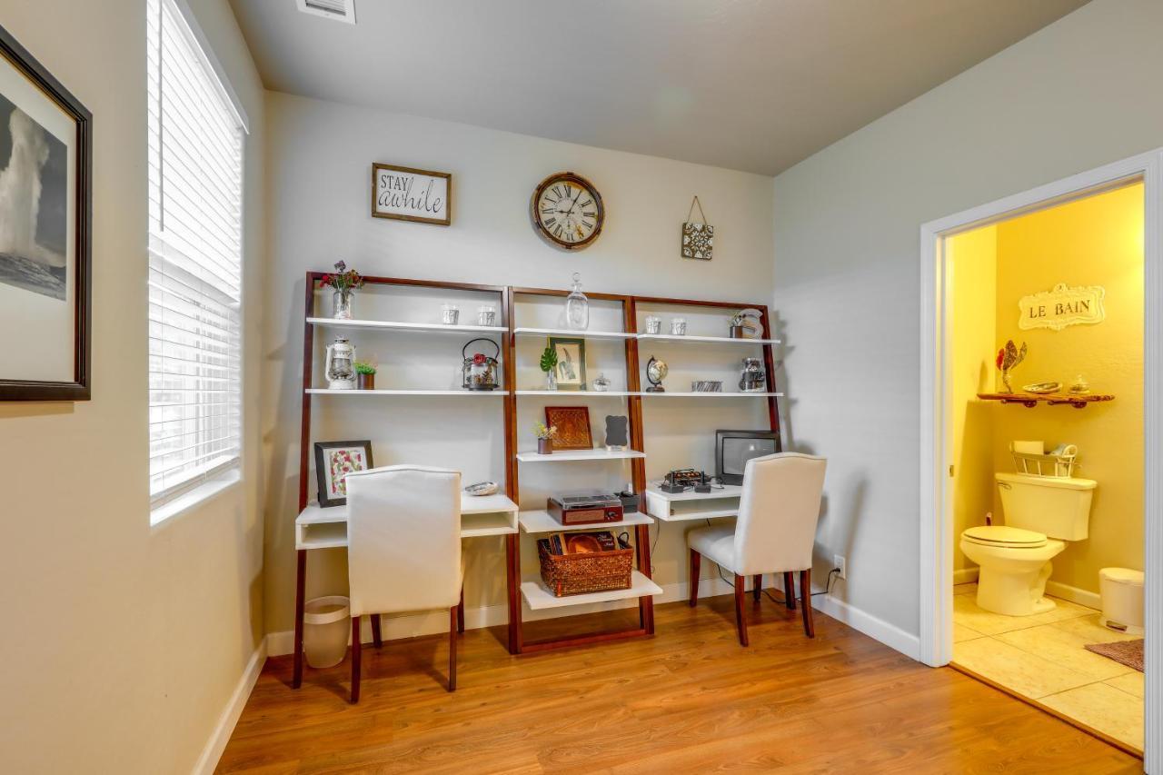 Spacious Retreat Less Than 3 Mi To Downtown Flagstaff! Holiday home Flagstaff