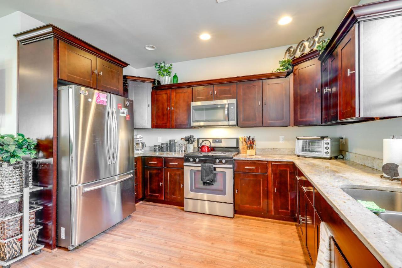 Spacious Retreat Less Than 3 Mi To Downtown Flagstaff! *