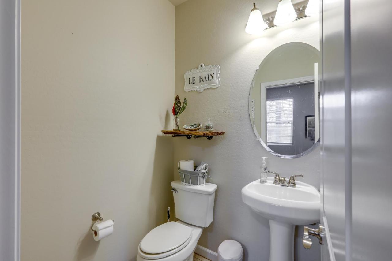 Spacious Retreat Less Than 3 Mi To Downtown Flagstaff! Holiday home Flagstaff