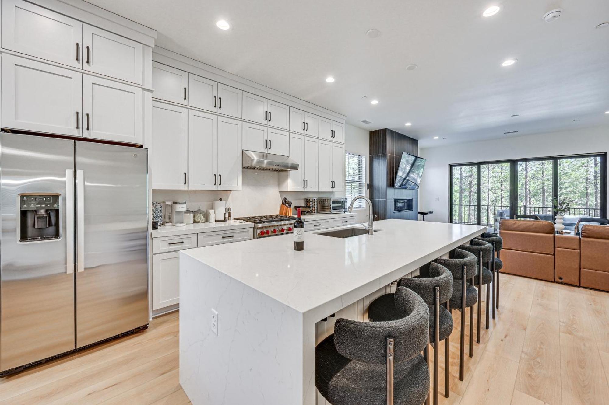 Group Getaway With Game And Deck Holiday home Flagstaff