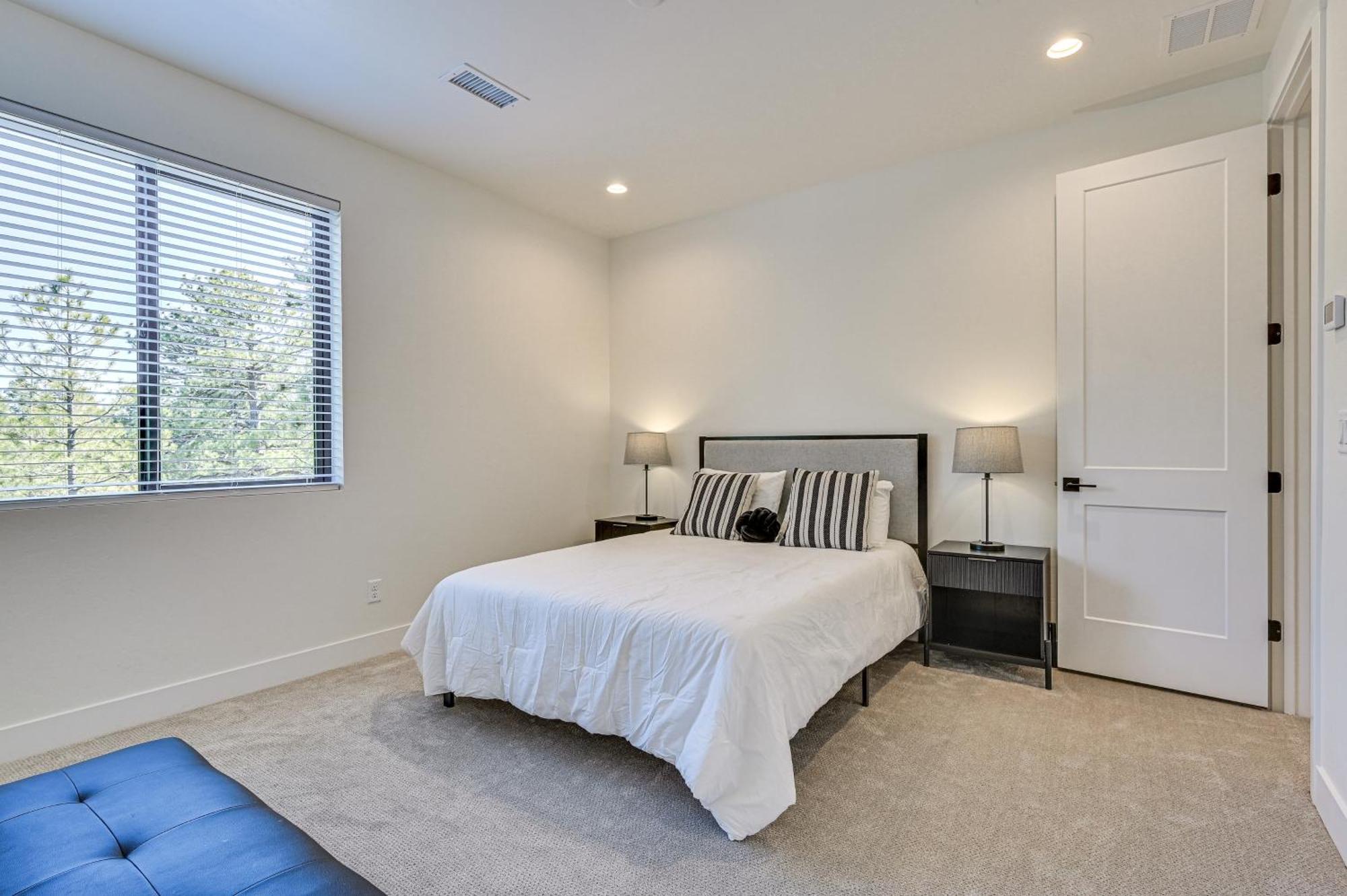 Holiday home Group Getaway With Game And Deck Flagstaff
