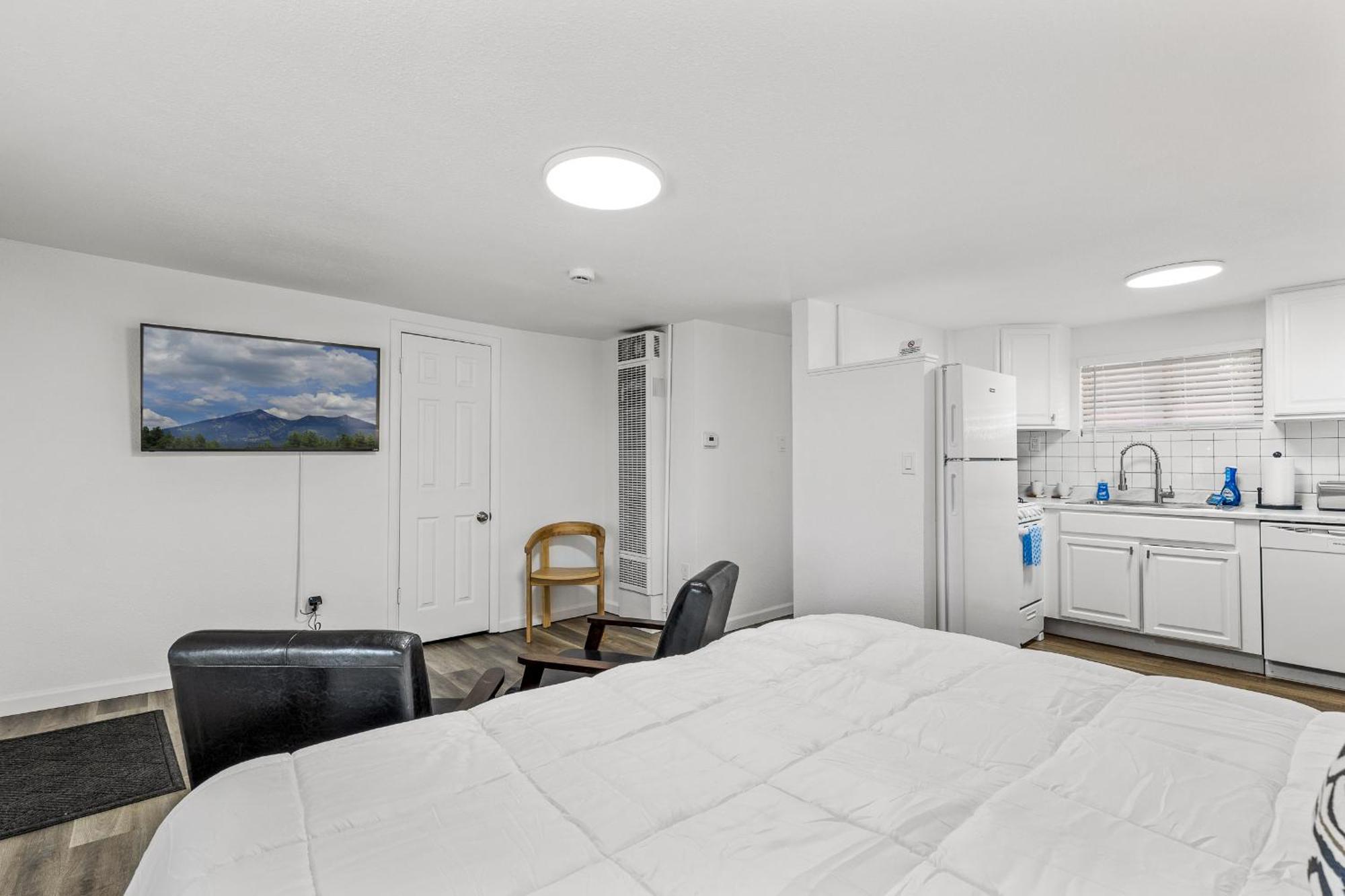 Venture At Route 66 Apartment