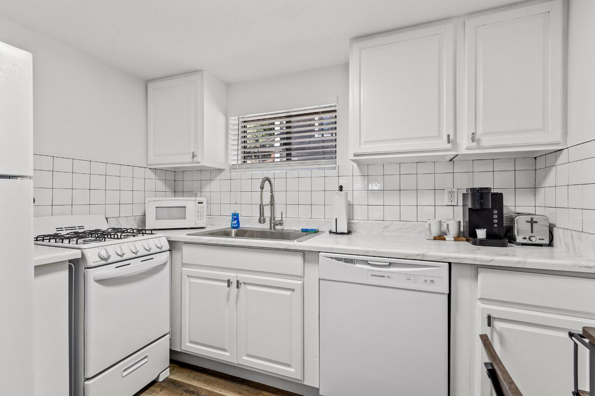 Apartment Venture At Route 66