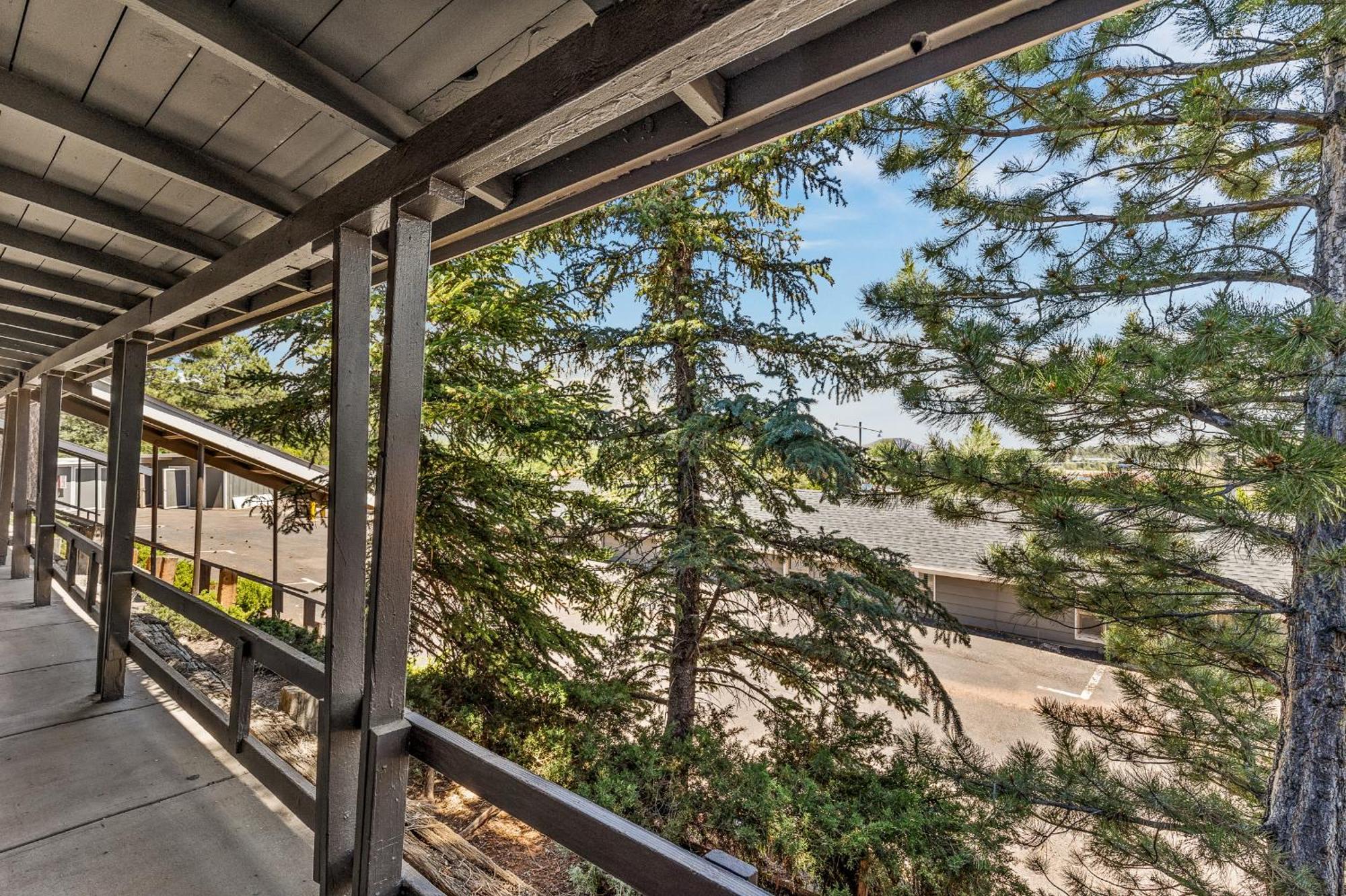 Apartment Venture At Route 66 *