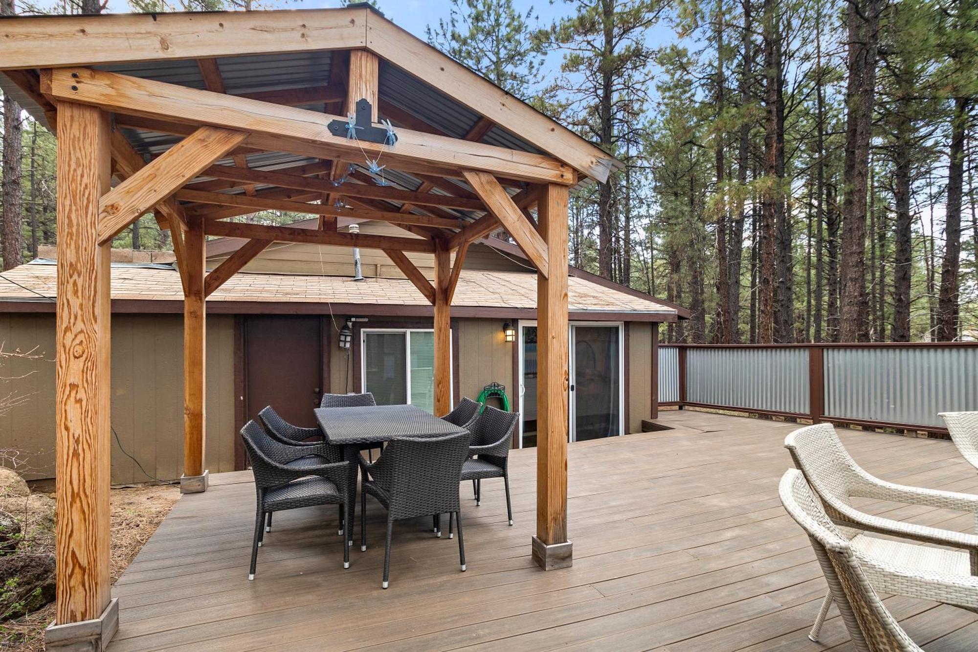 The Cozy Chalet Flagstaff