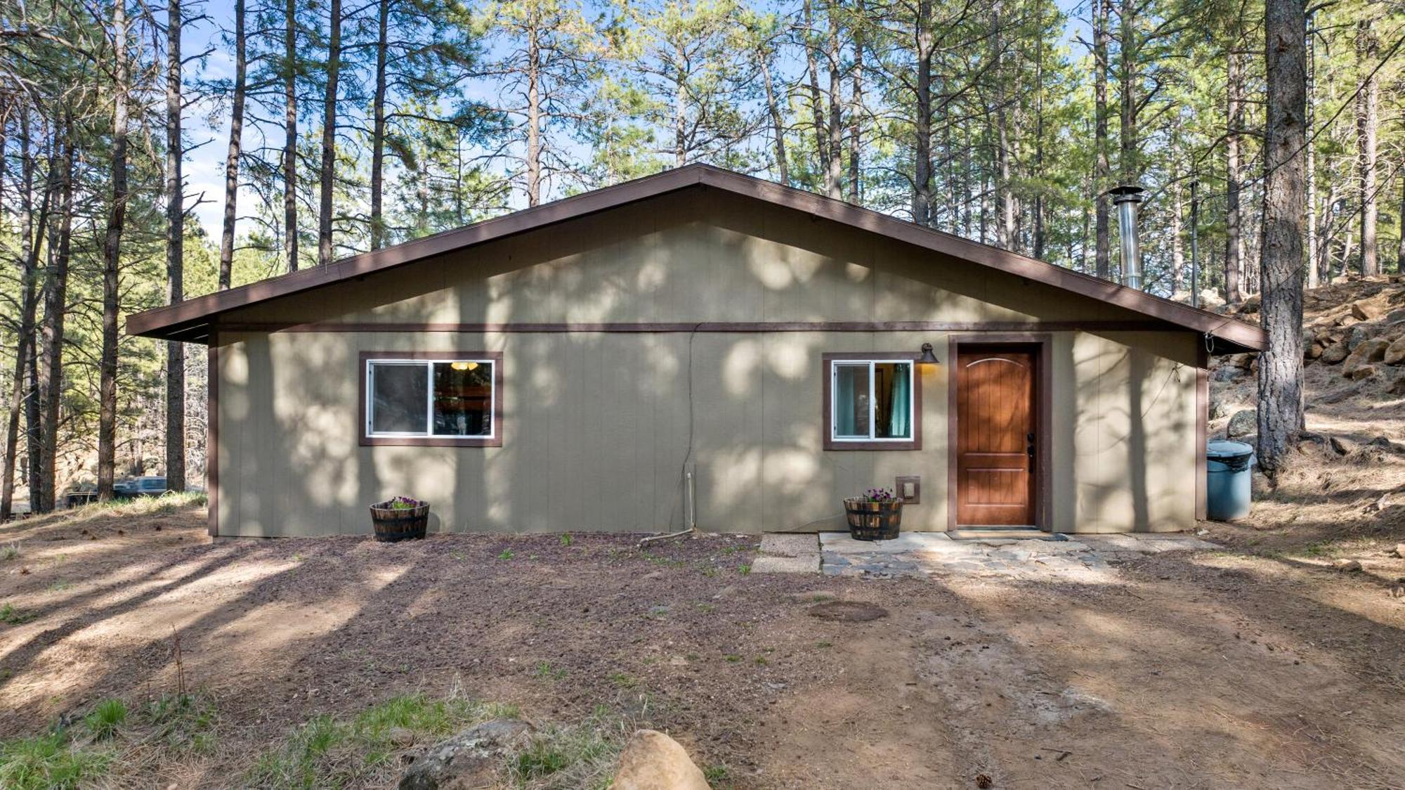 The Cozy Chalet *