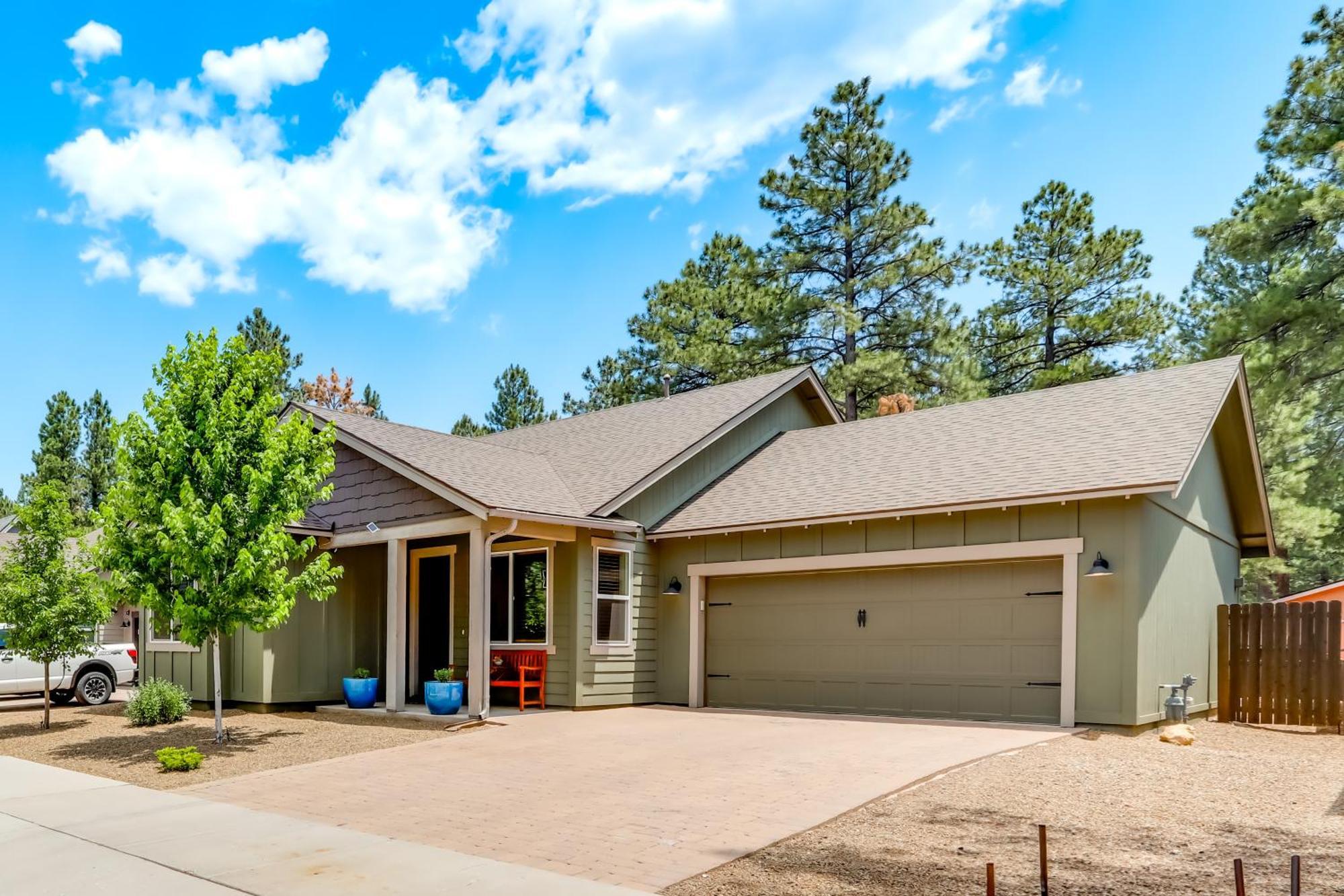 With Private Patio About 3 Mi To Downtown *