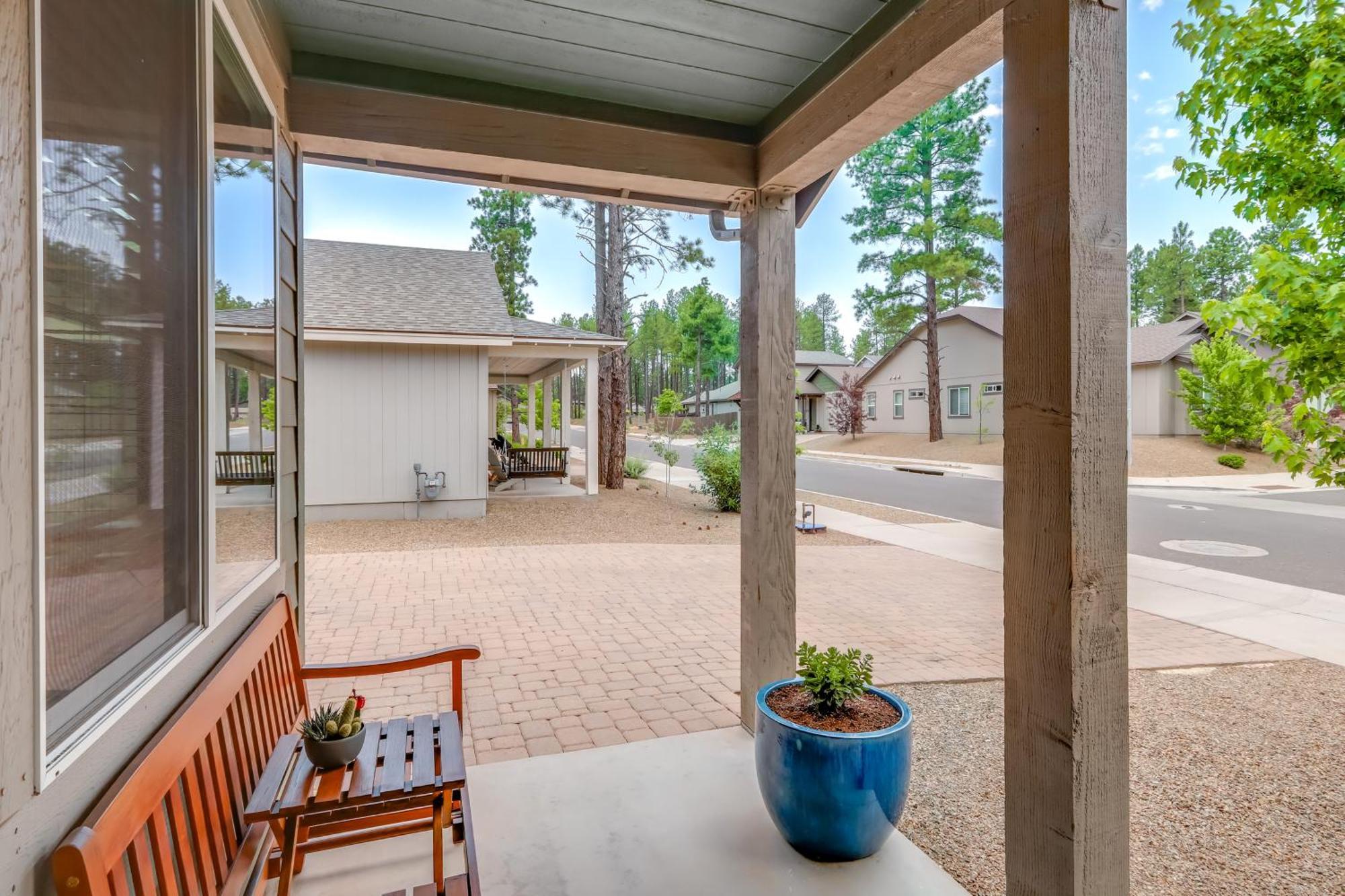 With Private Patio About 3 Mi To Downtown *