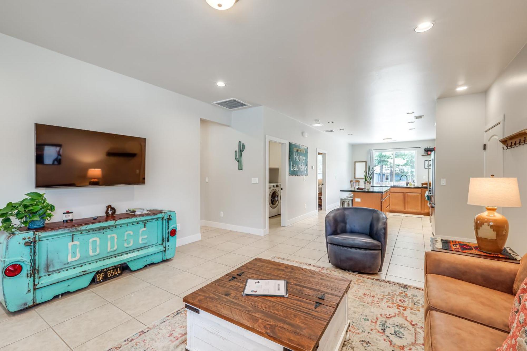 With Private Patio About 3 Mi To Downtown