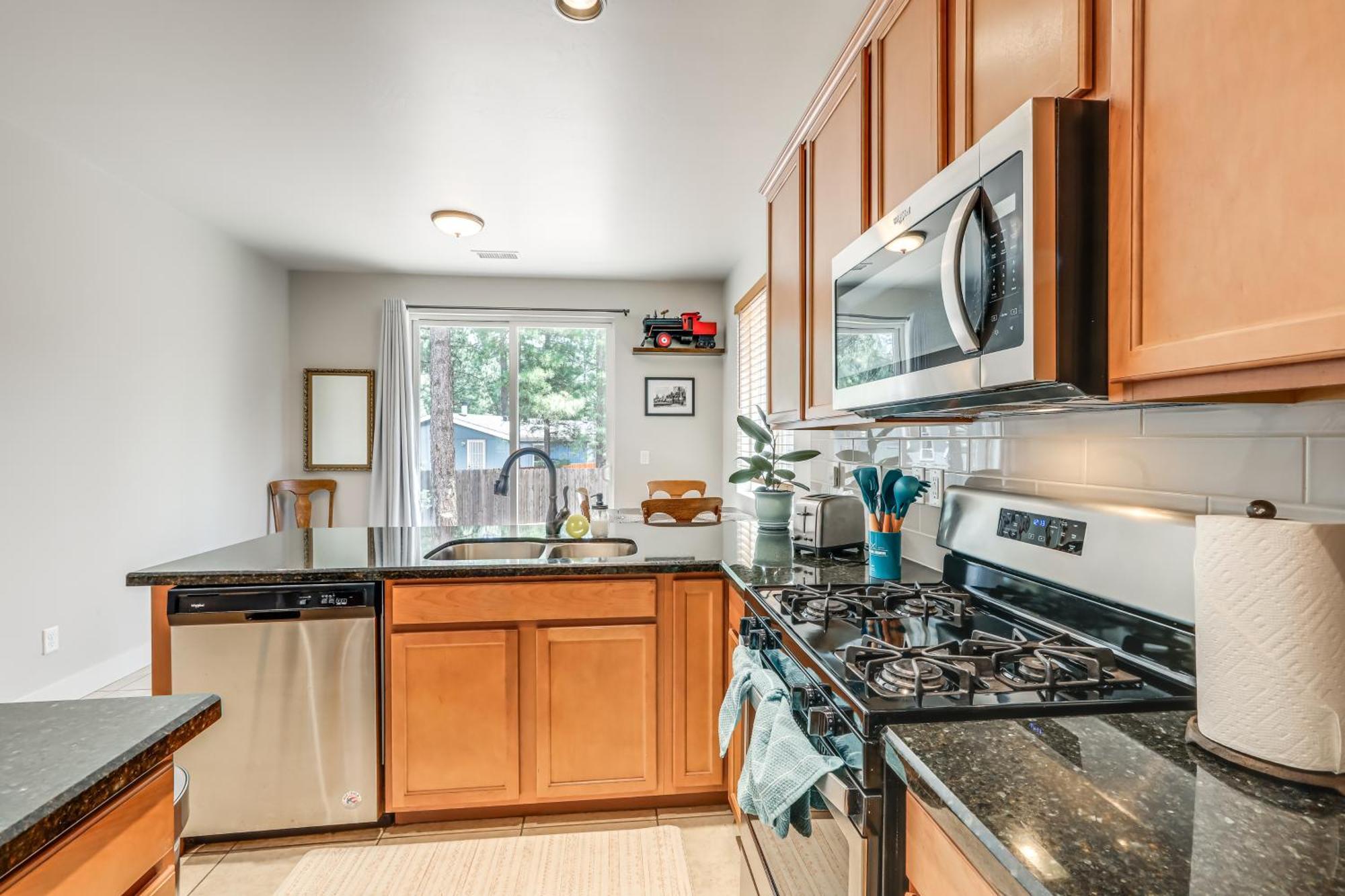 With Private Patio About 3 Mi To Downtown Holiday home