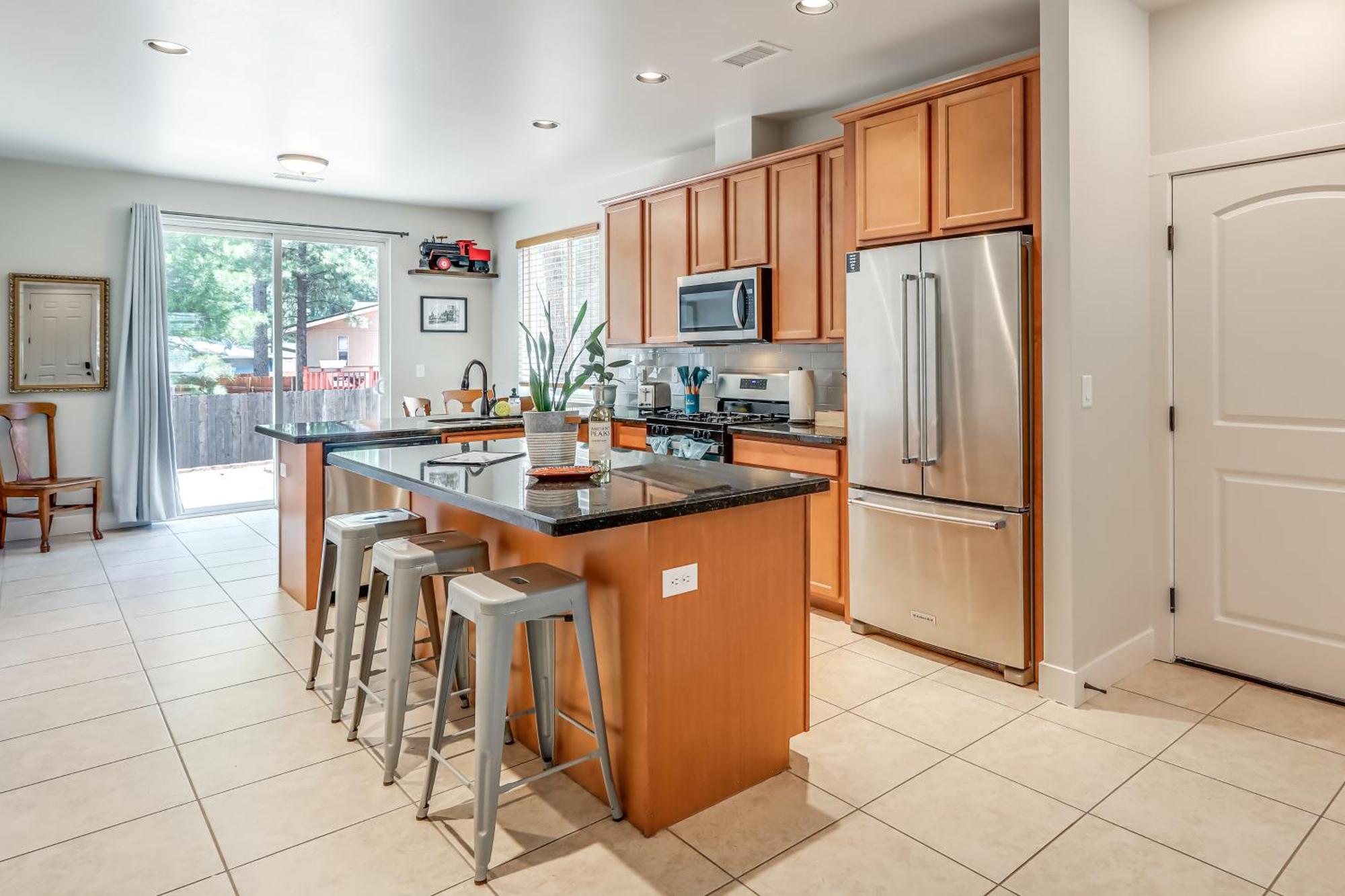Holiday home With Private Patio About 3 Mi To Downtown