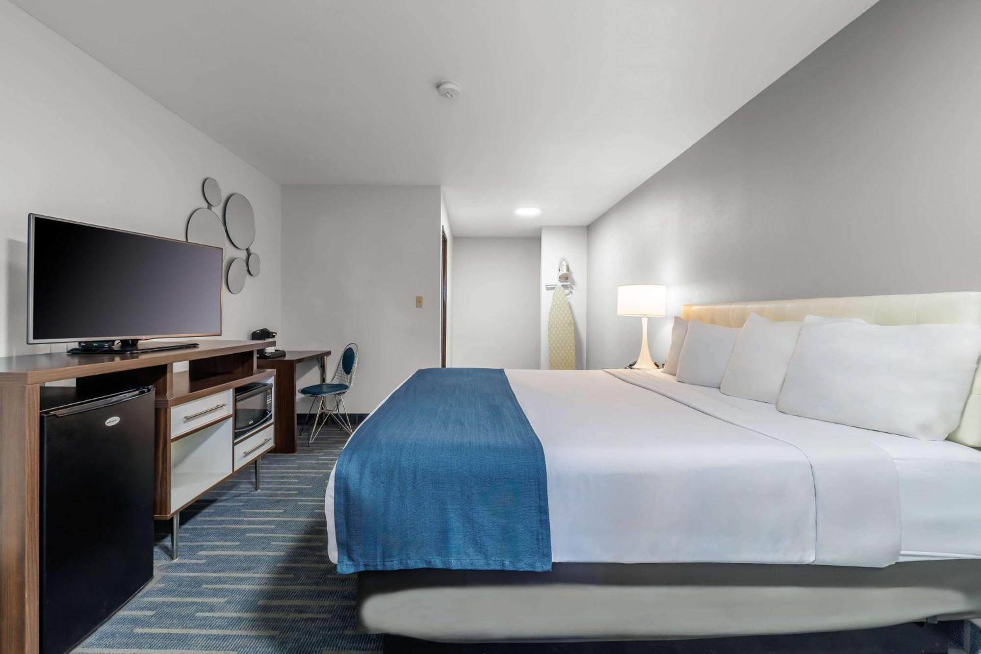 Hotel 6 Az