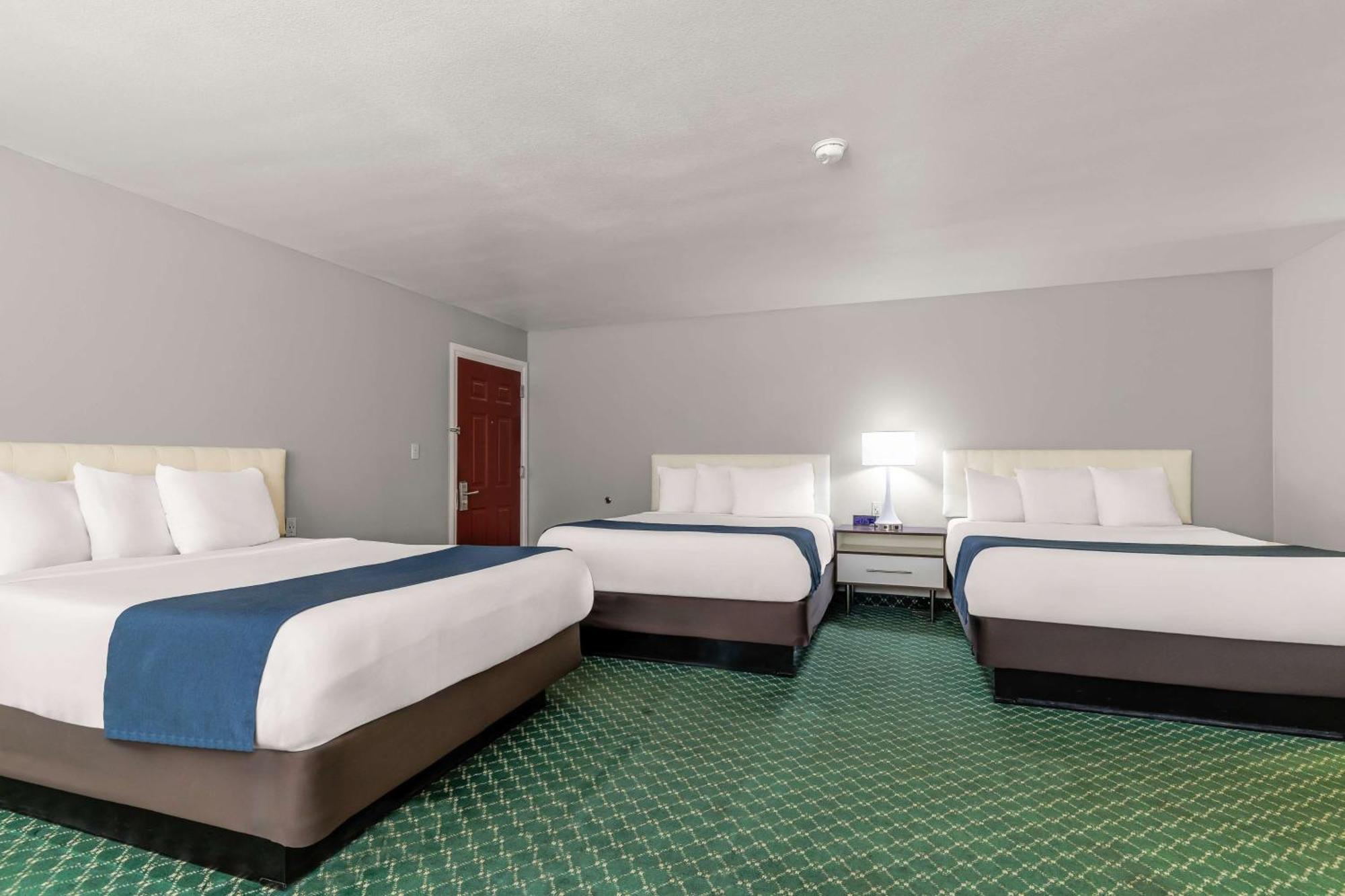 Hotel 6 Az