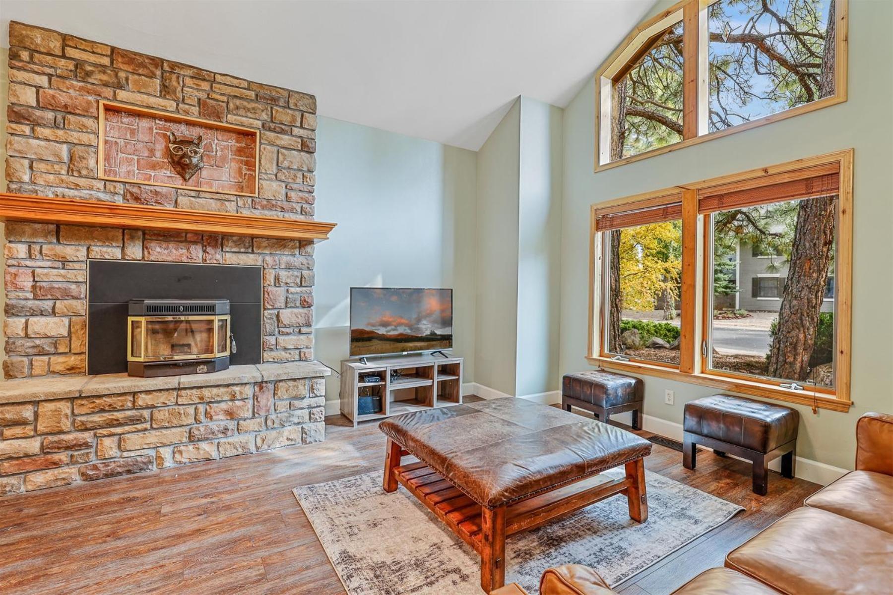Holiday home Bluebird Song Prime Location Outdoor Retreat With Fenced Yard And Firepit Flagstaff