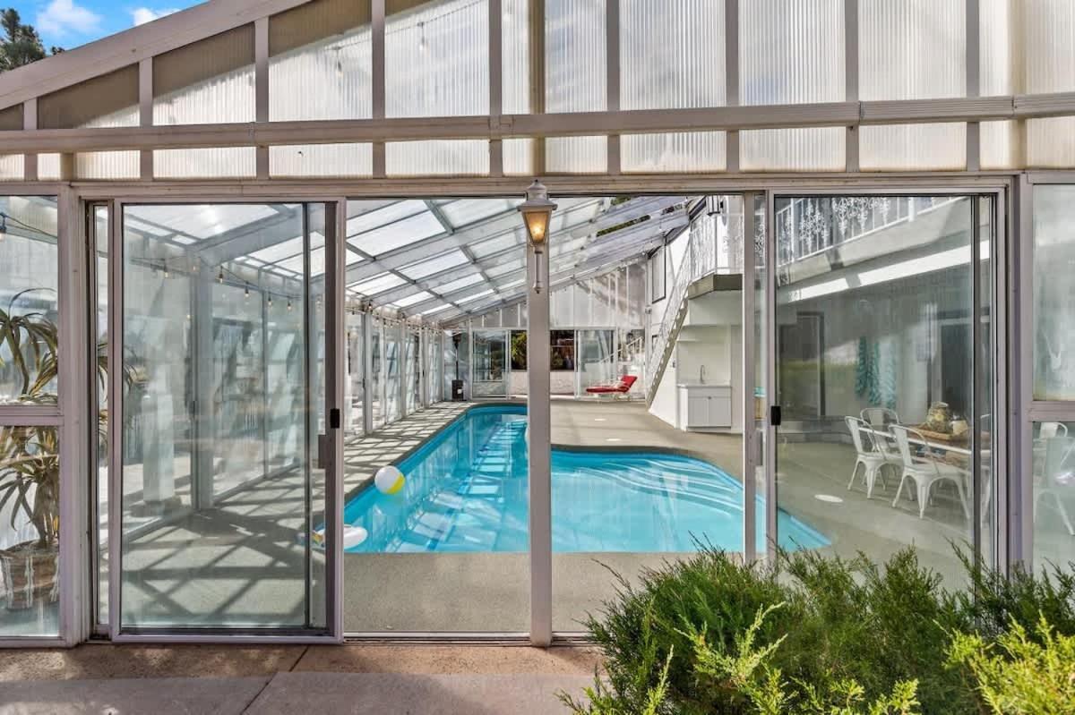 Newly Built Heated Pool Freshly Renovated Holiday home Flagstaff