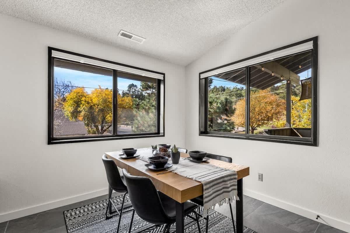 New Downtown Near Parks & Trails Industrial Ac Holiday home Flagstaff