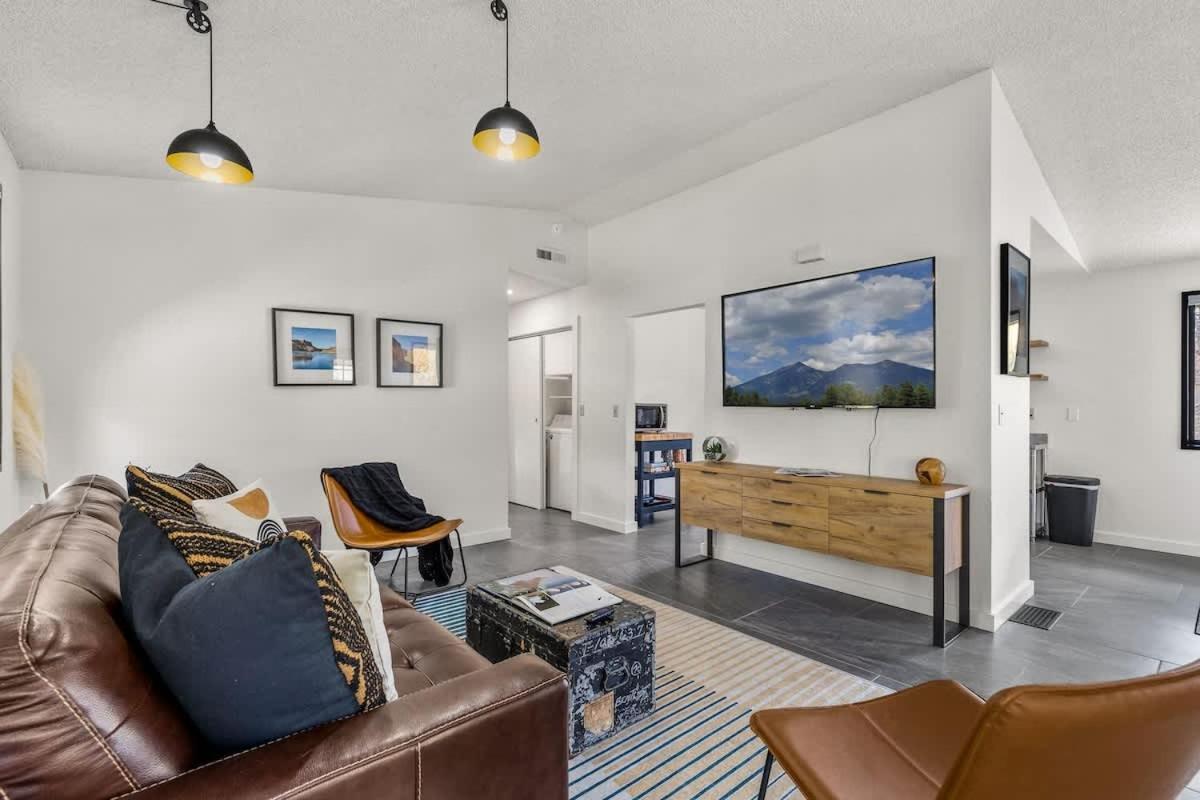 New Downtown Near Parks & Trails Industrial Ac Holiday home Flagstaff