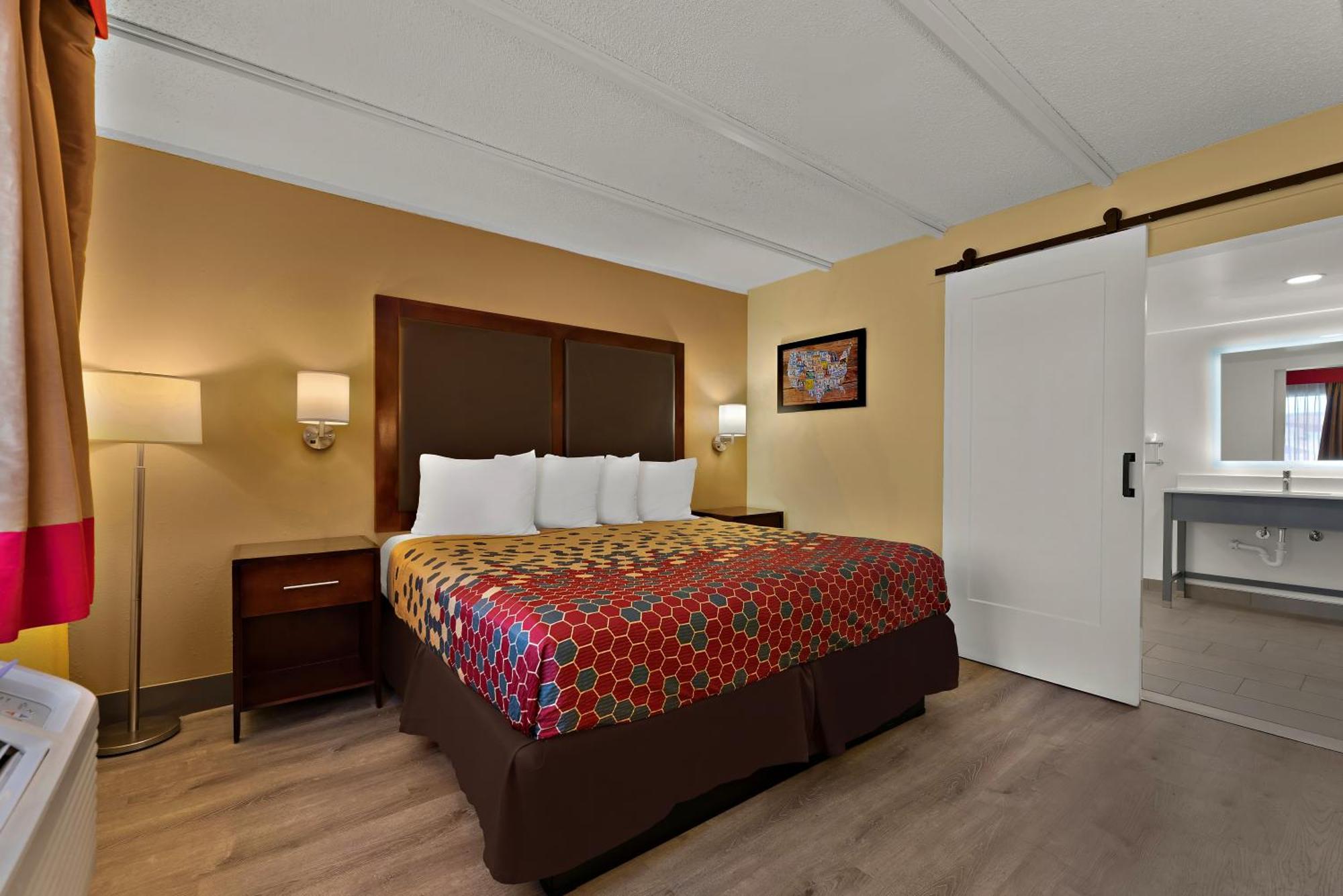 Kings House Motor Lodge *
