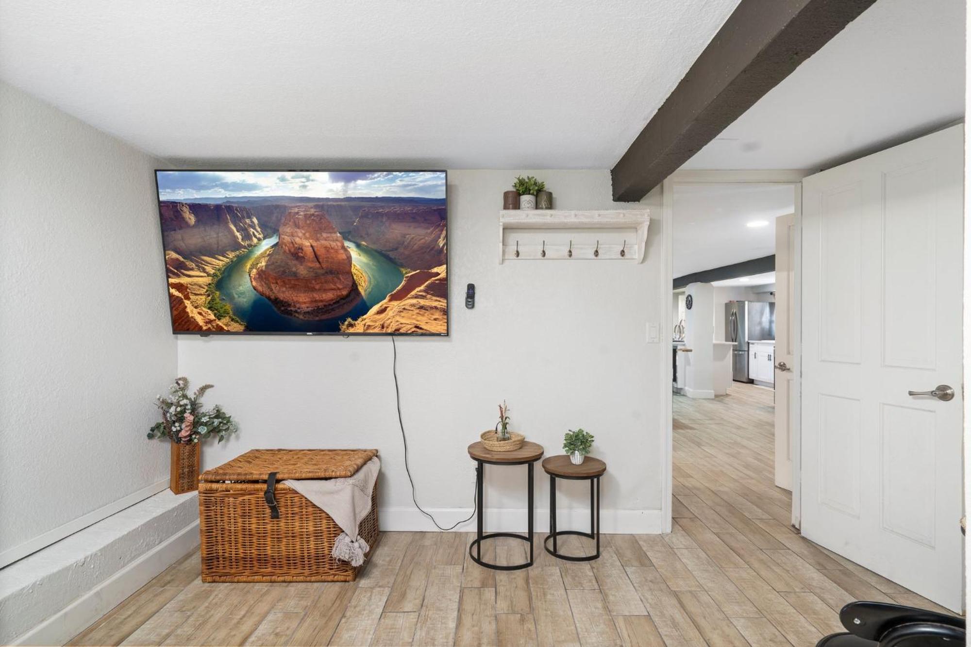 New I Hot Tub I Game I Arcade 15k Games I Nearby Hikes Holiday home Flagstaff