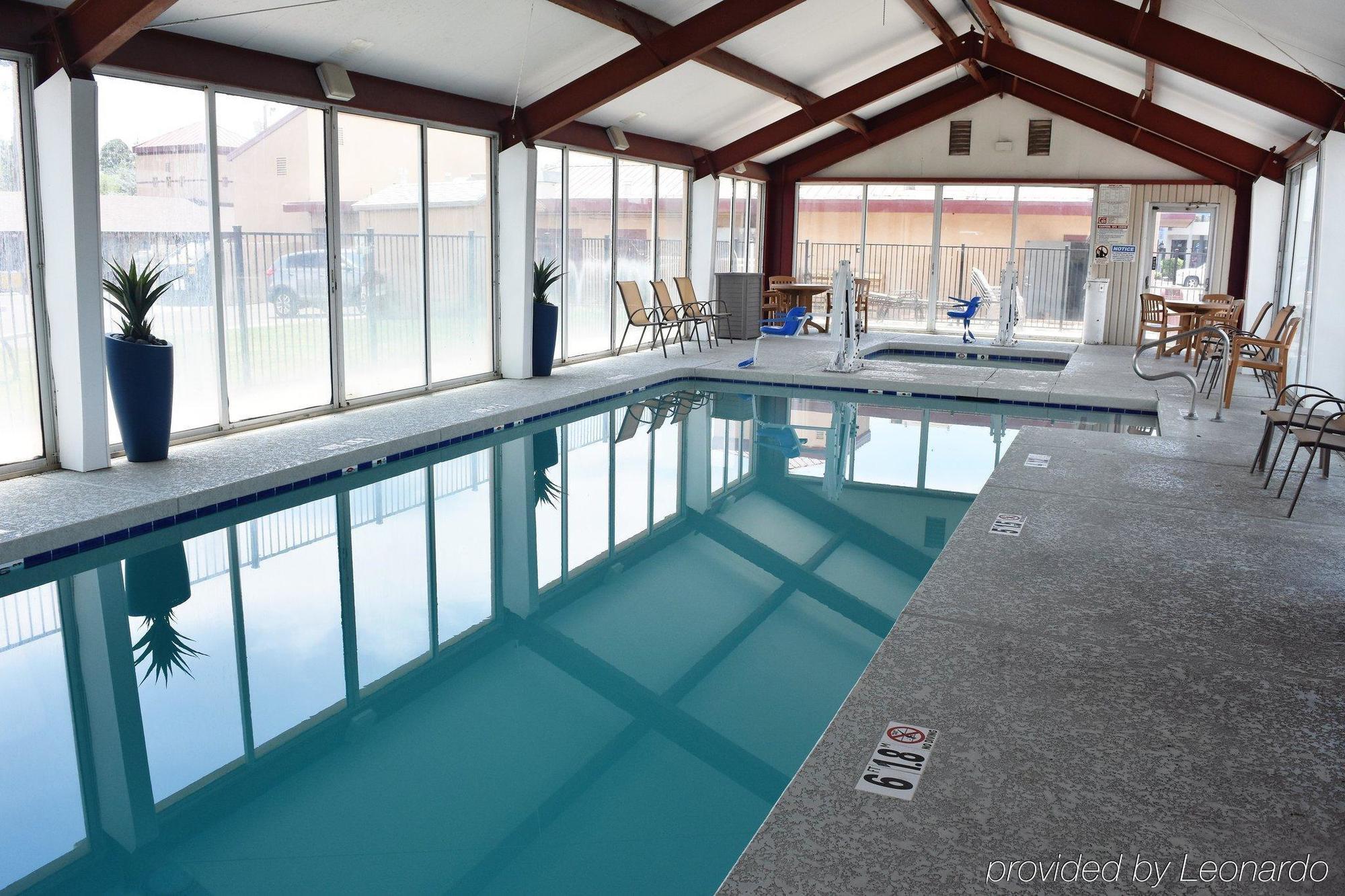 Super 8 By Wyndham Nau/downtown Conference Center Motel Flagstaff