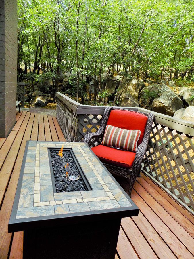Cozy Mountain With Deck And Firepit-1 Mile From Downtown Flagstaff! *