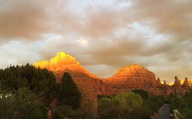 Elden Trails Bed & Breakfast 3*
