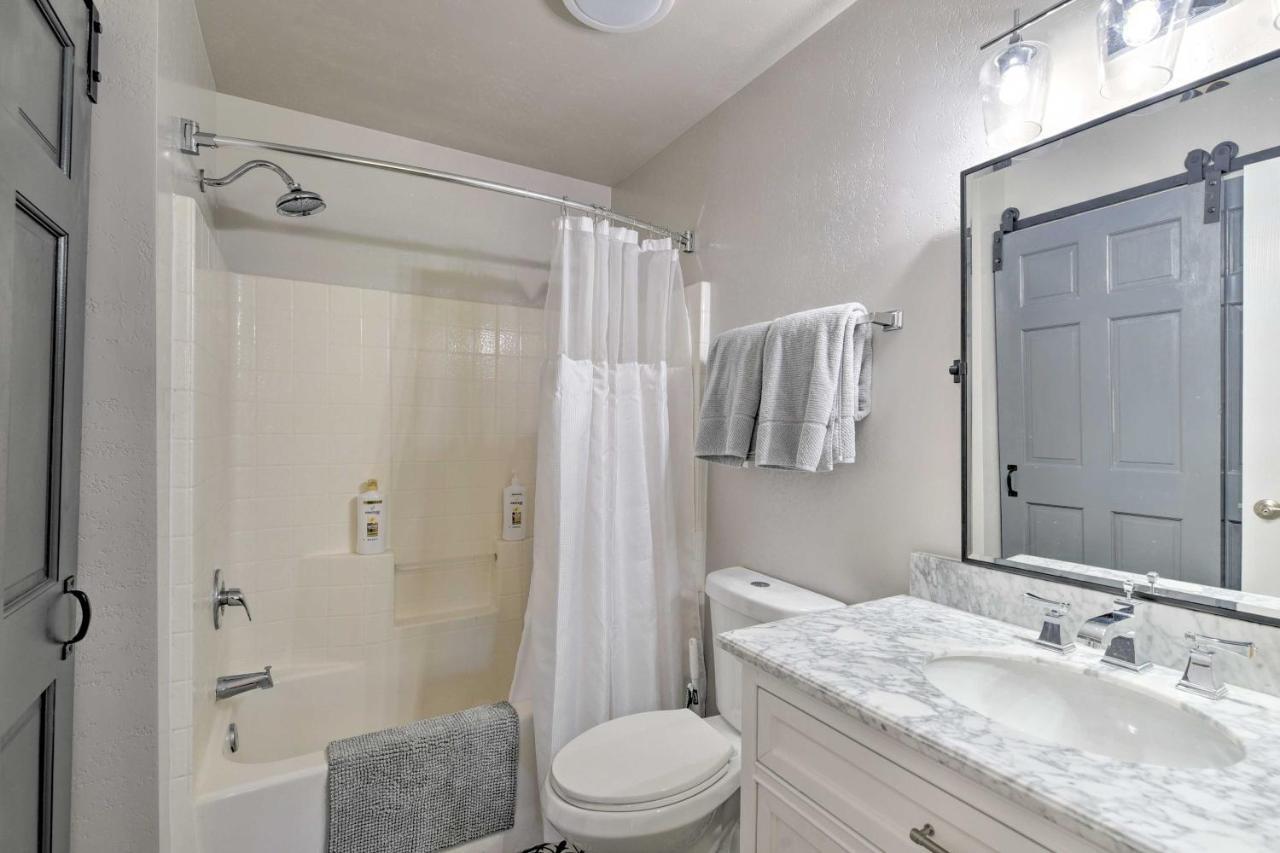 Holiday home Modern With Bbq Walk Downtown! Flagstaff