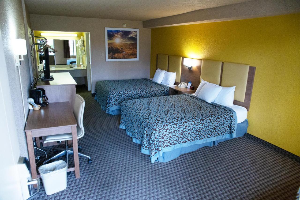 Hotel Days By Wyndham Near Downtown/nau On Route 66 Flagstaff